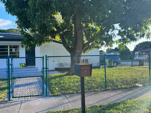 130 W 56th St #0, Hialeah, FL 33012