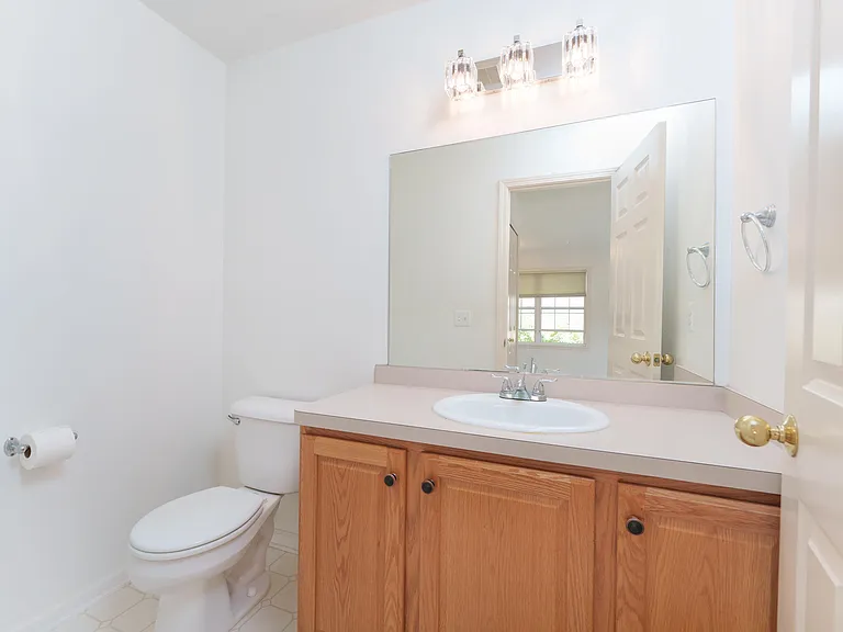 2889 Barclay Way — Photo 14