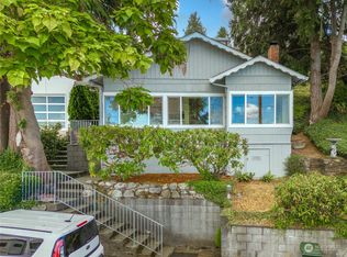 6722 Soundview Dr NE, Tacoma, WA