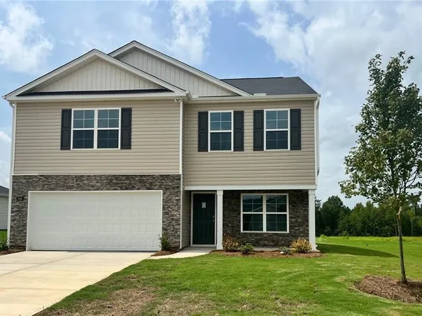 648 Fionn St, Gibsonville, NC 27249