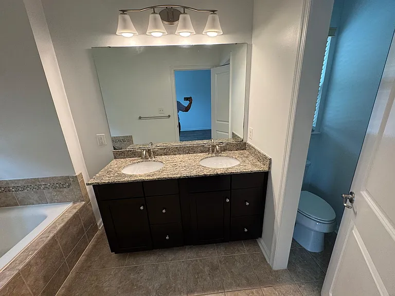 19501 Vaughn Landing Dr — Photo 25