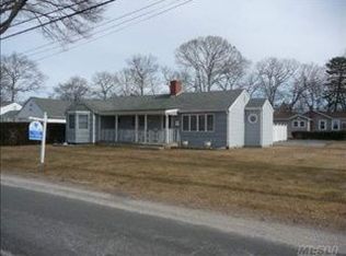 119 Carroll Ave, Ronkonkoma, NY 11779