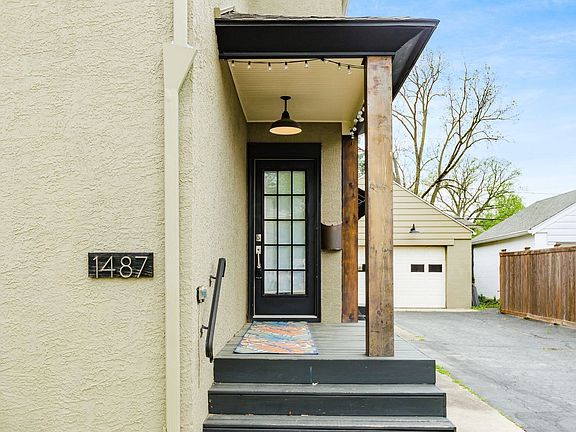 2nd image of 1487 Glenn Ave