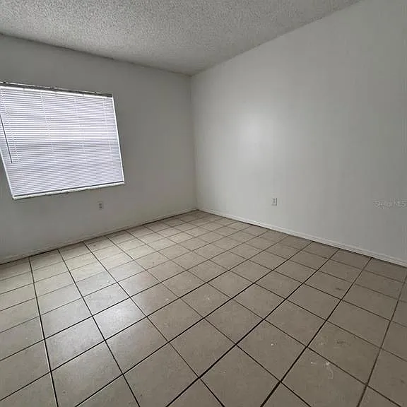 1432 Holden Ave #C-6 — Photo 5