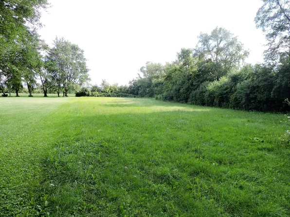30W663 Sunrise Rd, Naperville, IL 60563