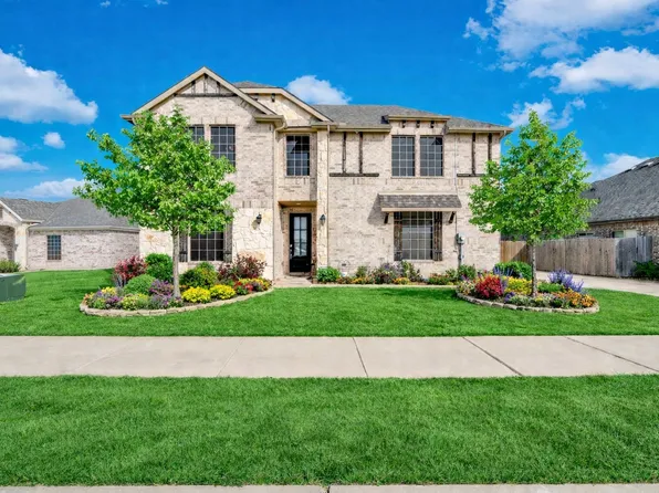 518 Clifton Ct, Midlothian, TX 76065