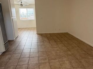 3637 W 139th St APT 5, Hawthorne, CA 90250