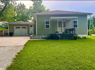 211 N Liberty St, Cincinnati, IA 52549