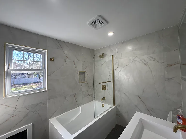 91 Brower Ave — Photo 16