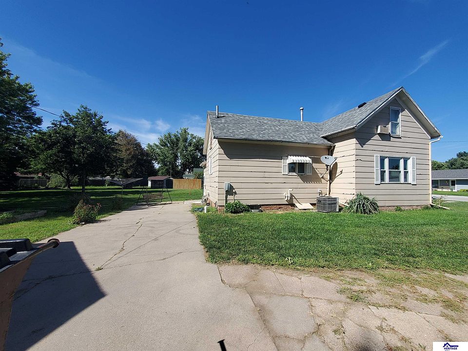 1081 11th St, Henderson, NE 68371 Zillow