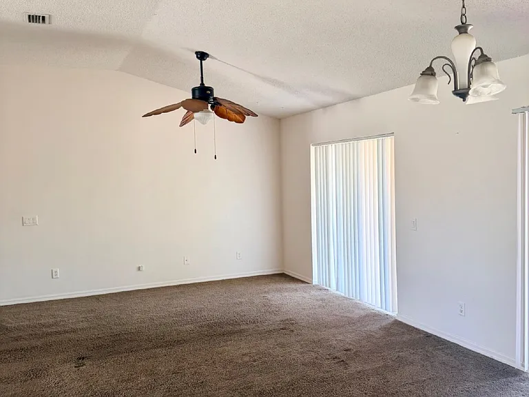 2380 Summerfield Ave — Photo 8