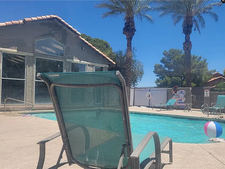 2750 S Durango Dr #2020 — Photo 14