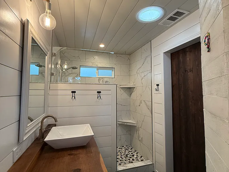 primary bath