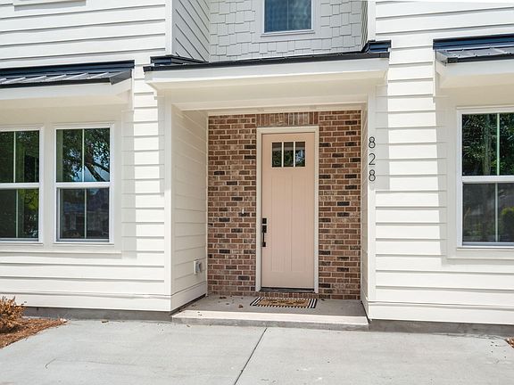 2nd image of 828 5th Ave