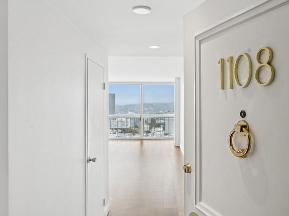 4th image of 2200 Sacramento St APT 1108