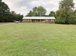 166 Tut Ln, Russellville, AL 35654