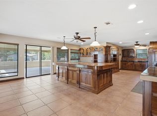 5902 McCullough St, Baytown, TX 77521