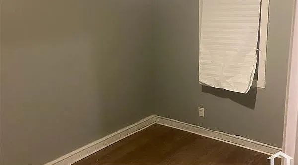 2 bed, 1050 sqft, $1,750 — Photo 2