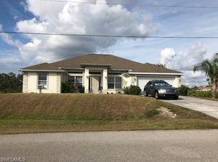 3406 26th St W, Lehigh Acres, FL 33971