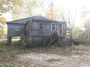 2036 Konkle Dr NE, Belmont, MI 49306