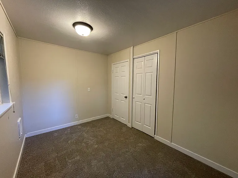 14860 River Rd — Photo 12