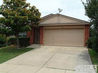 521 Berryhill Dr, Mansfield, TX 76063