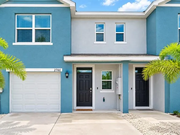 2746 Pearly Banks Dr, Bradenton, FL 34208