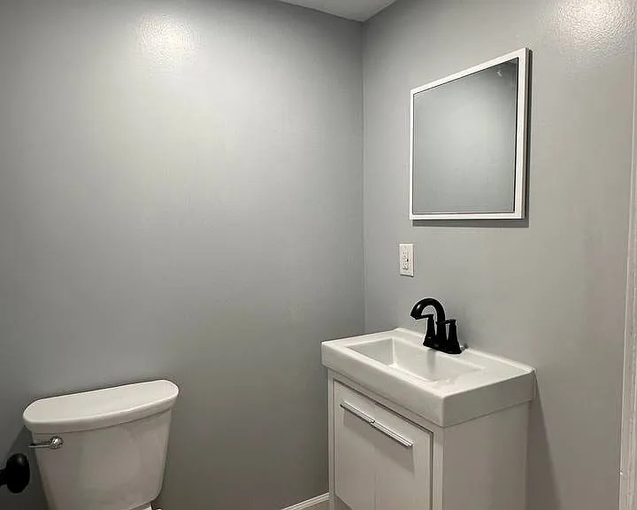 1107 E Mulberry St — Photo 19