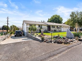 9 Highland Ct, Selah, WA