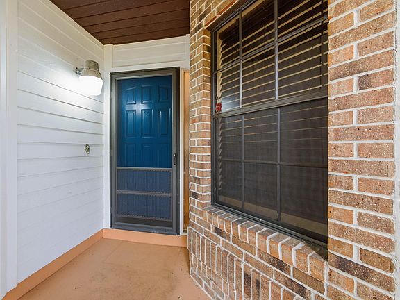 4th image of 4105 NW 1st Court