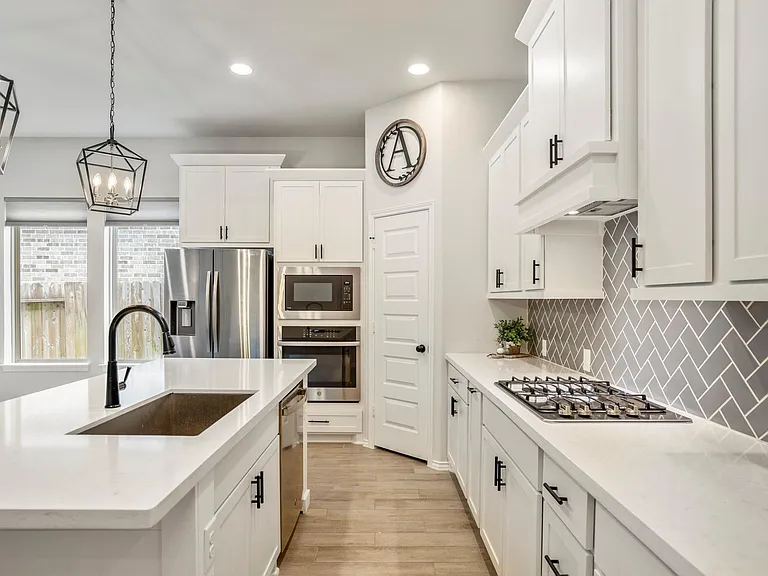 334 Topper Pines Dr — Photo 6