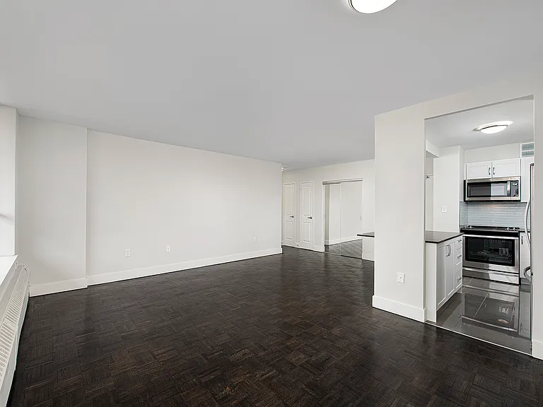 65 Forest Manor Rd — Photo 17