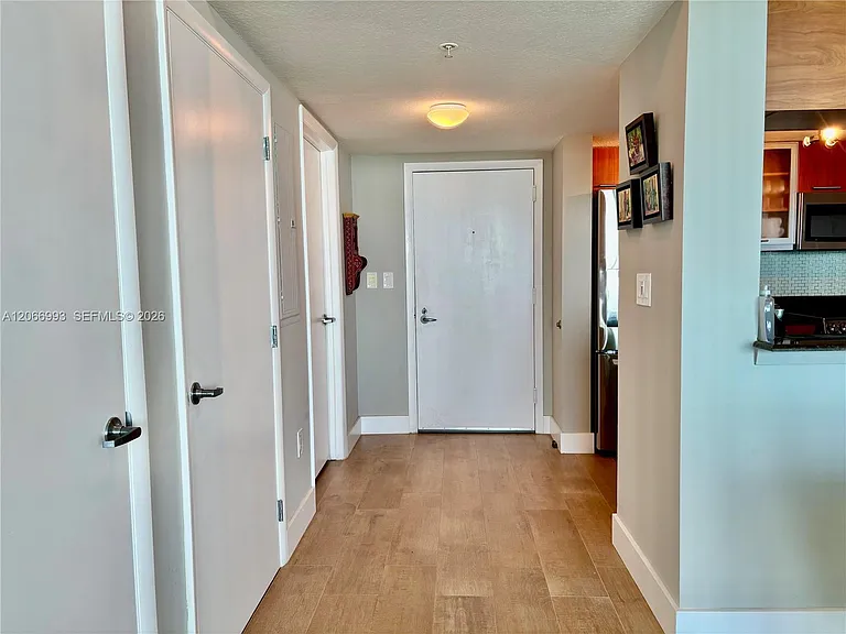 1800 N Bayshore Dr #4209 — Photo 55