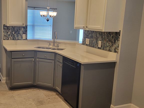 5th image of 26852 Haverhill Dr