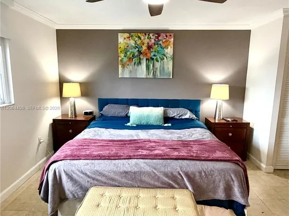 3750 NE 169th St APT 311, North Miami Beach, FL 33160