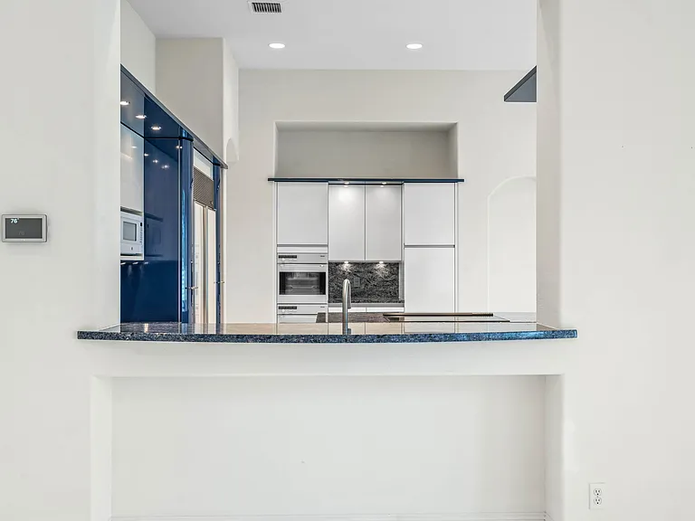9701 Lake Isleworth Ct — Photo 15