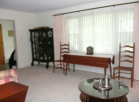5th image of 7921 Chowning Cir