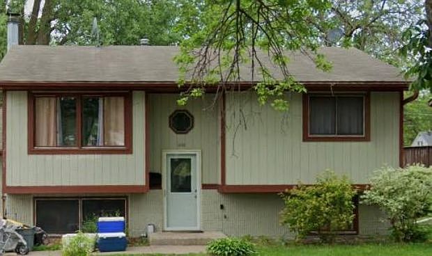 1st image of 1563 Darlene St