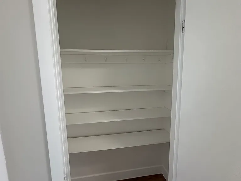 3 Forest St #3 — Photo 9
