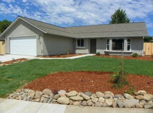 2206 Shenandoah Dr, Anderson, CA 96007