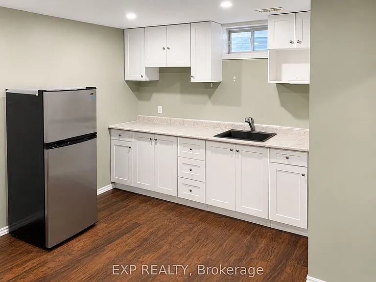 641 Royal Fern St — Photo 21