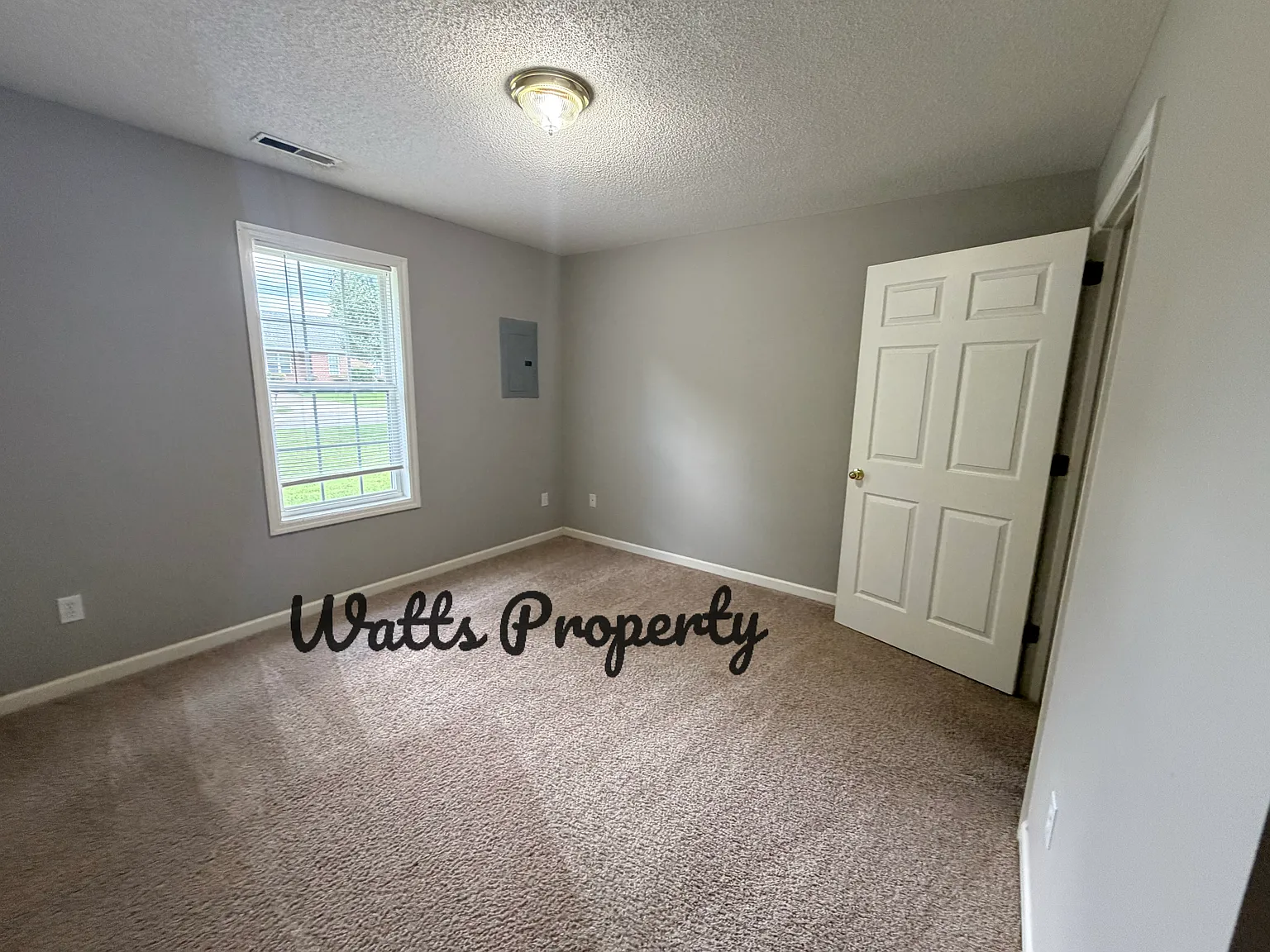 2 bed, 976 sqft, $1,200 — Photo 3