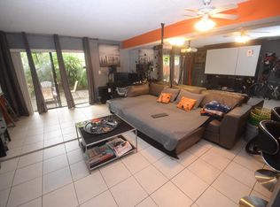 3202 W Trade Ave, Miami, FL 33133