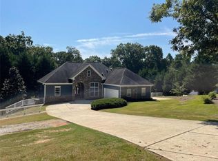 5031 Little River Dr, Gainesville, GA 30506