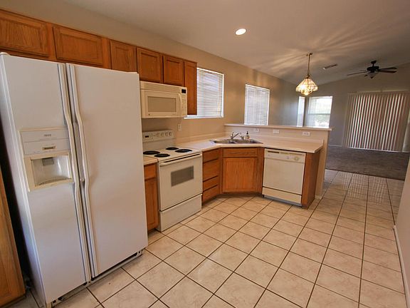 4th image of 12219 N 41st Ln