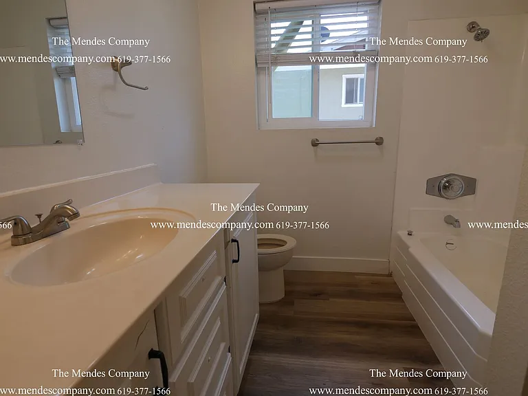 143 Lillian Way #D — Photo 8