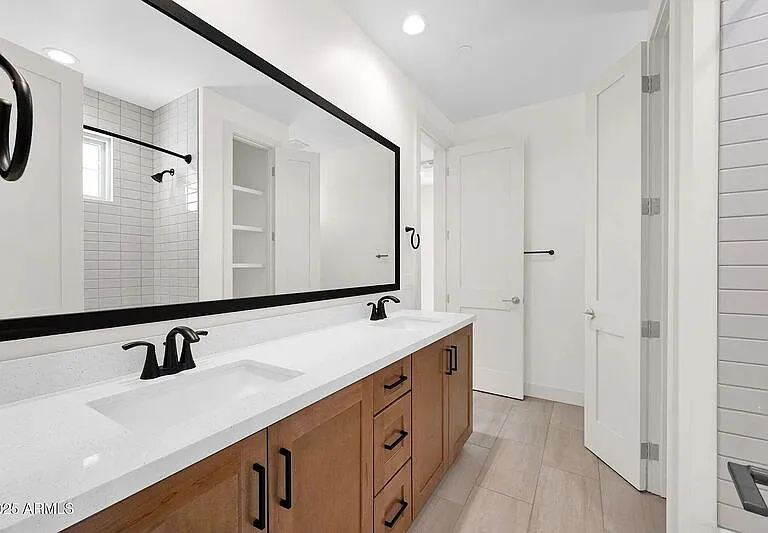 2648 E Longhorn Ct — Photo 26