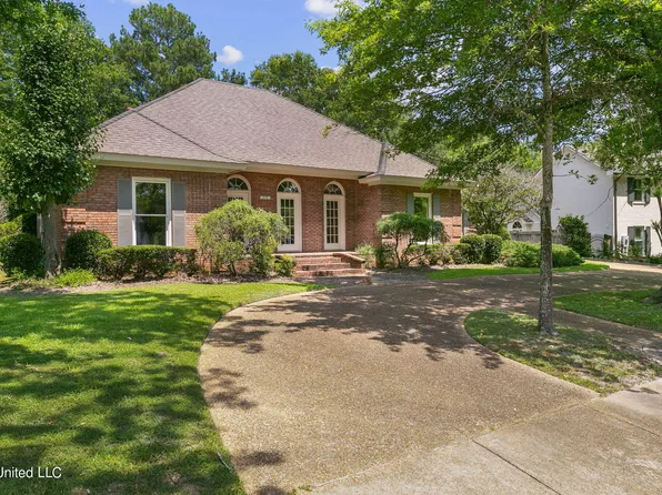 203 Hillside St, Ridgeland, MS 39157