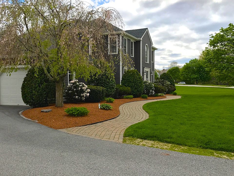 1st image of 39 Lamplighter Dr