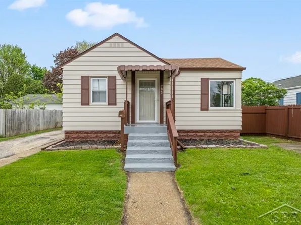 705 W Jenny St, Bay City, MI 48706